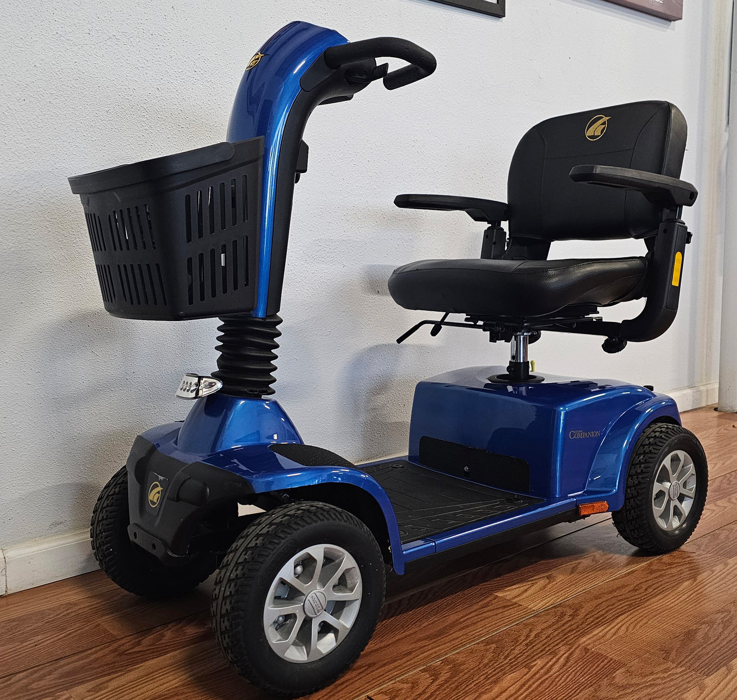 Golden Companion Full Size 4-Wheel Scooter - PRE-OWNED