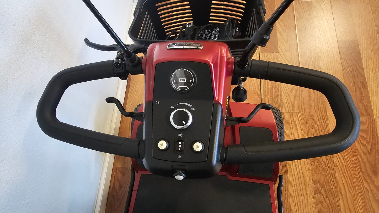 Pride Mobility Maxima 4-Wheel Heavy Duty Scooter - Pre-Owned