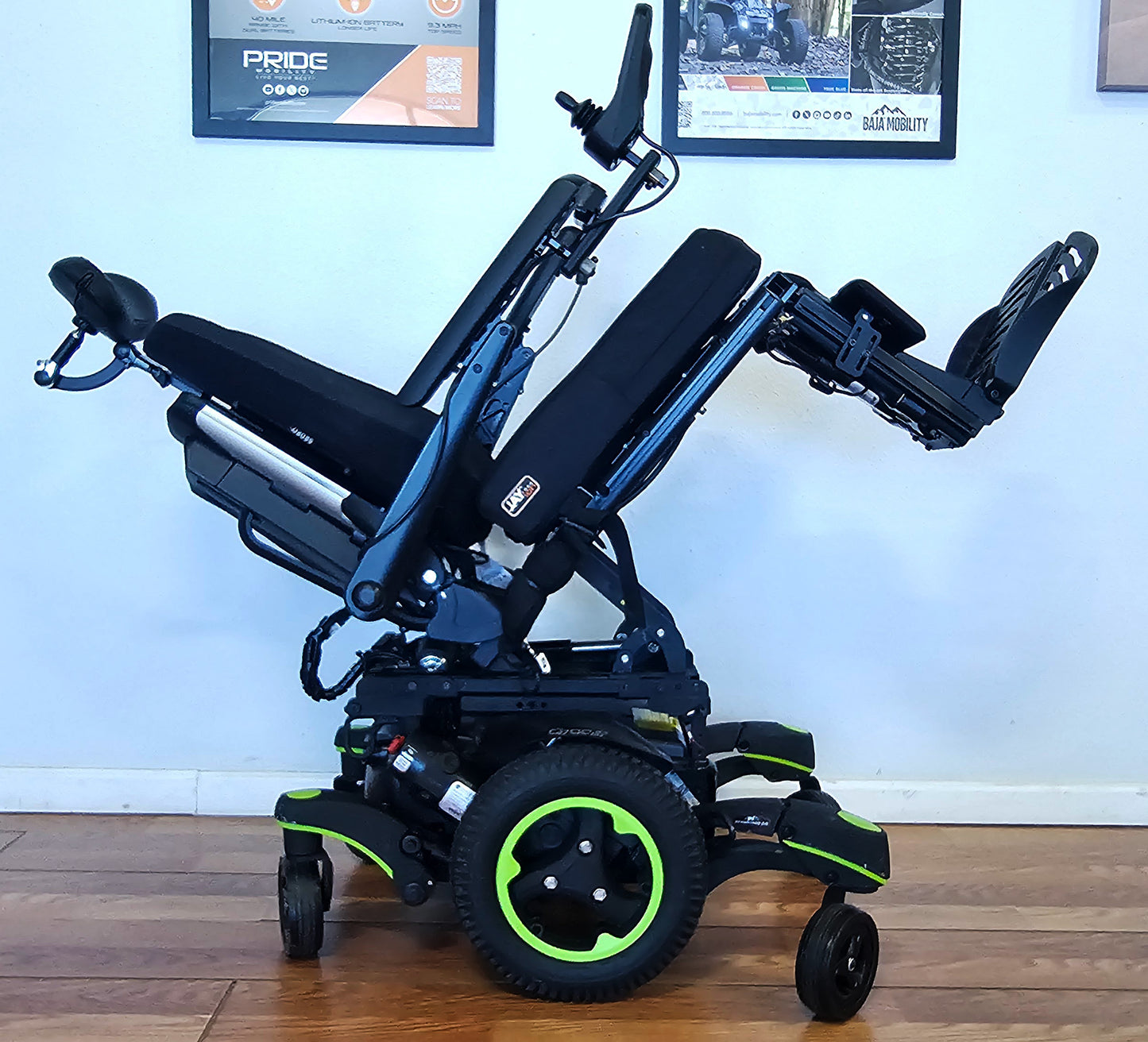 Quickie Q700M Powerchair - Pre-Owned