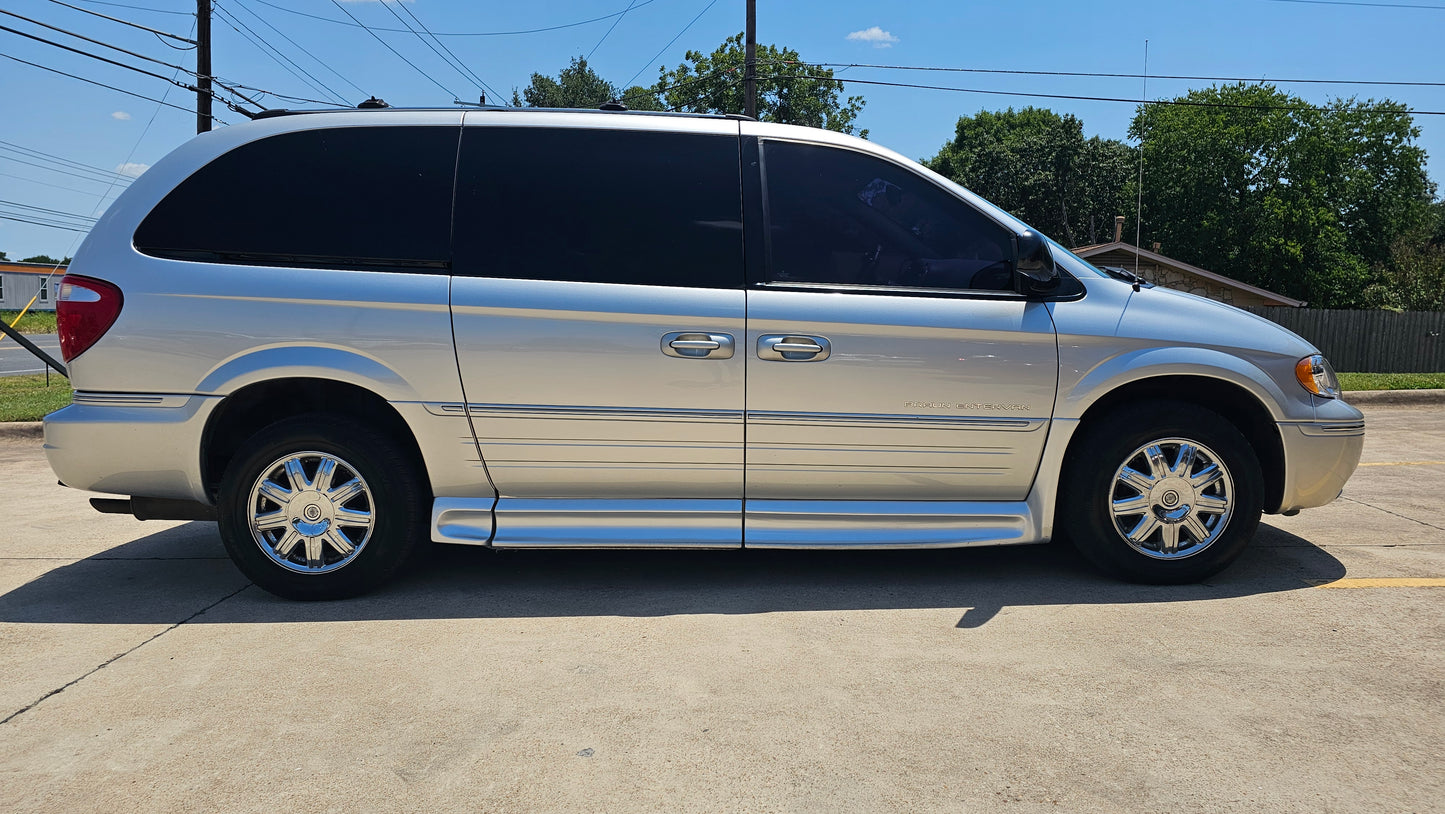 2006 Chrysler Town & Country