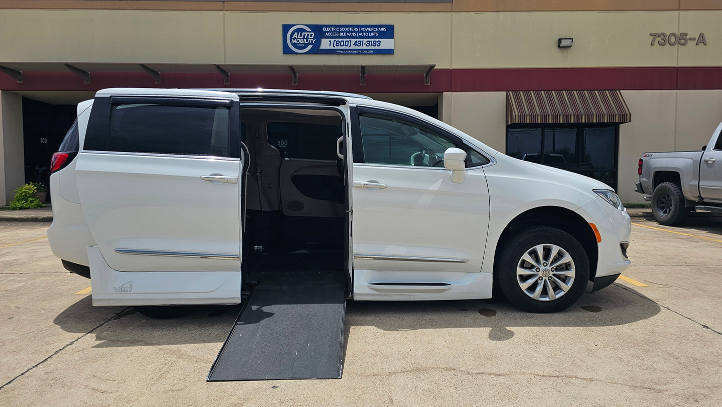 2018 Chrysler Pacifica