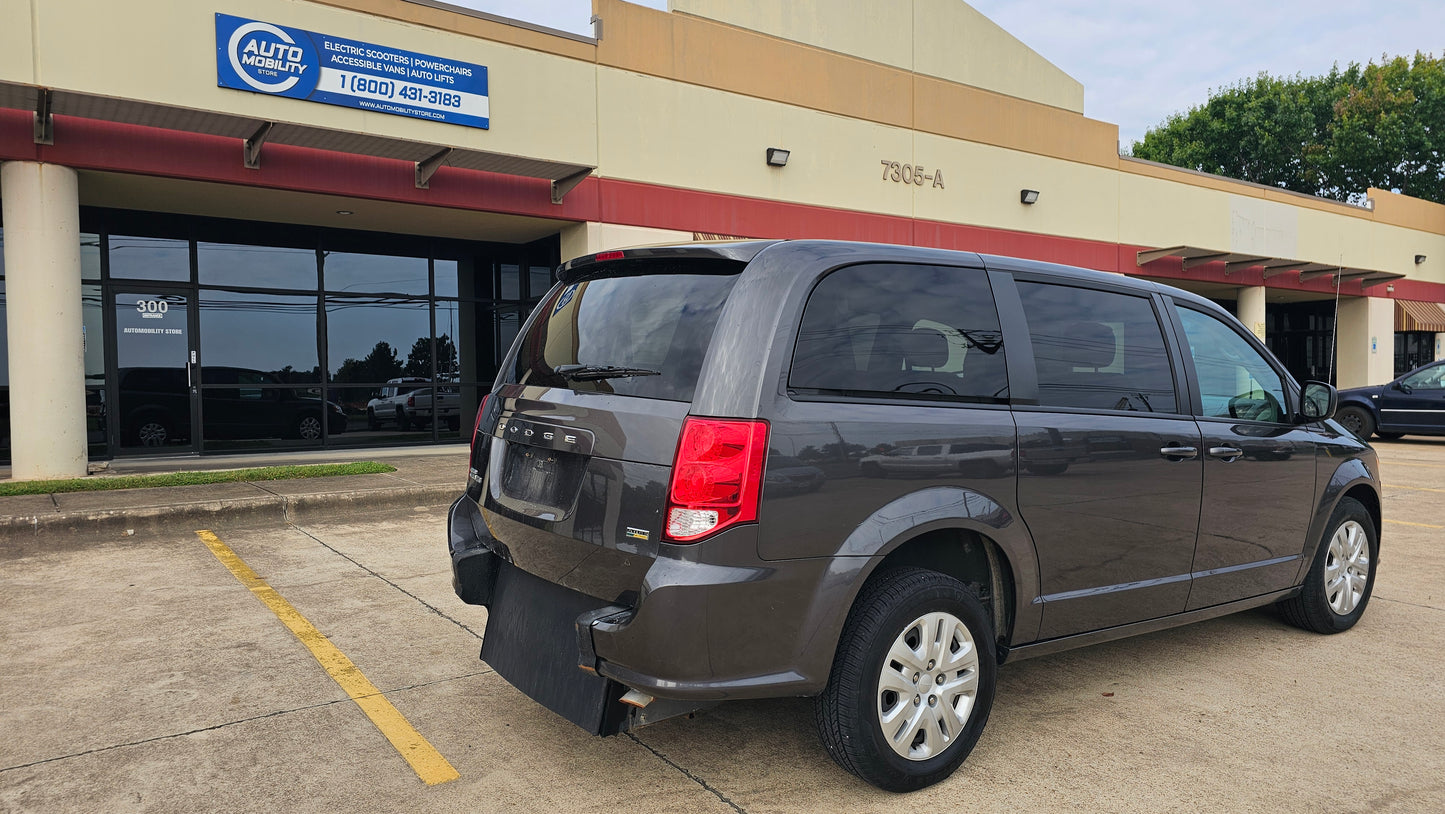 2018 Dodge Grand Caravan SE