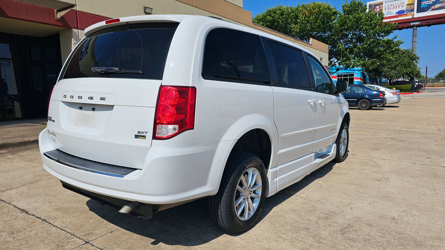 2014 Dodge Grand Caravan SXT