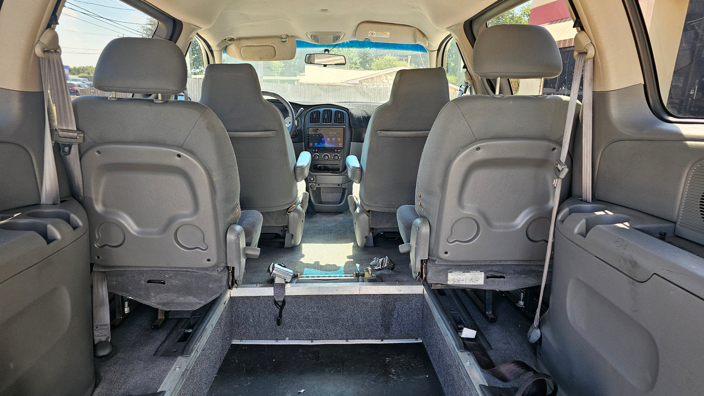 2005 Dodge Caravan