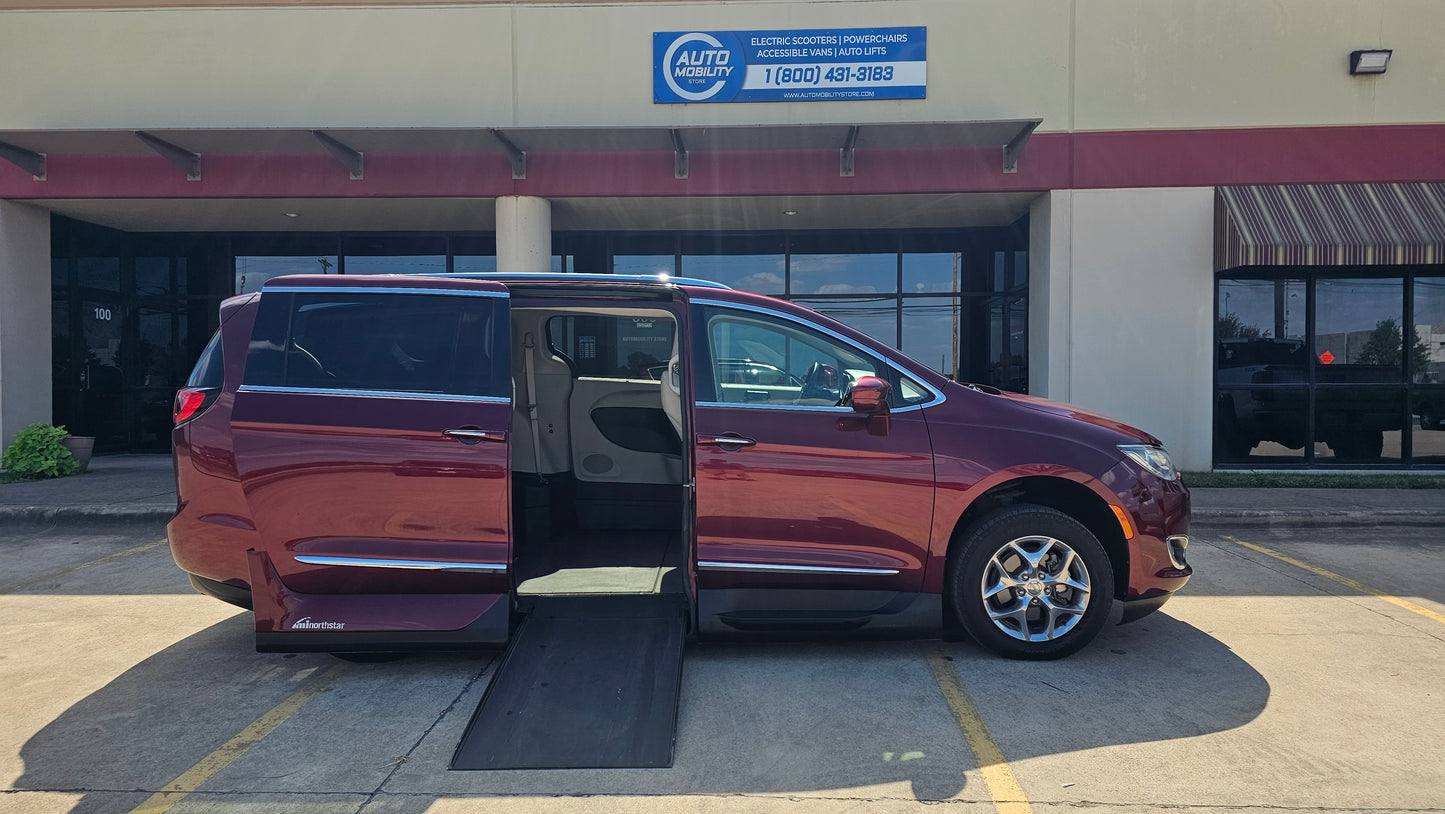 2018 Chrysler Pacifica