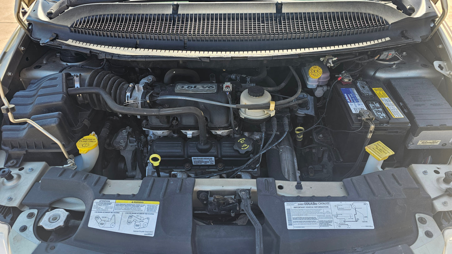 2005 Chrysler Town & Country Limited