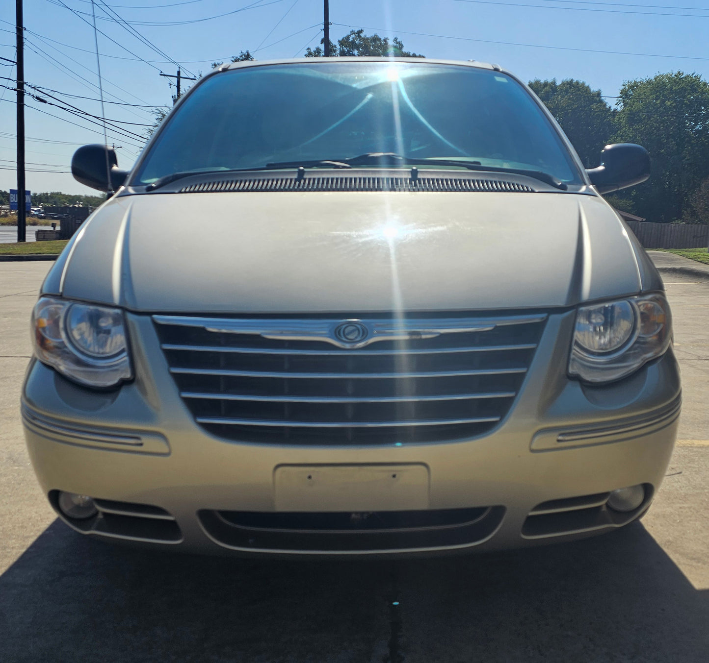 2005 Chrysler Town & Country Limited