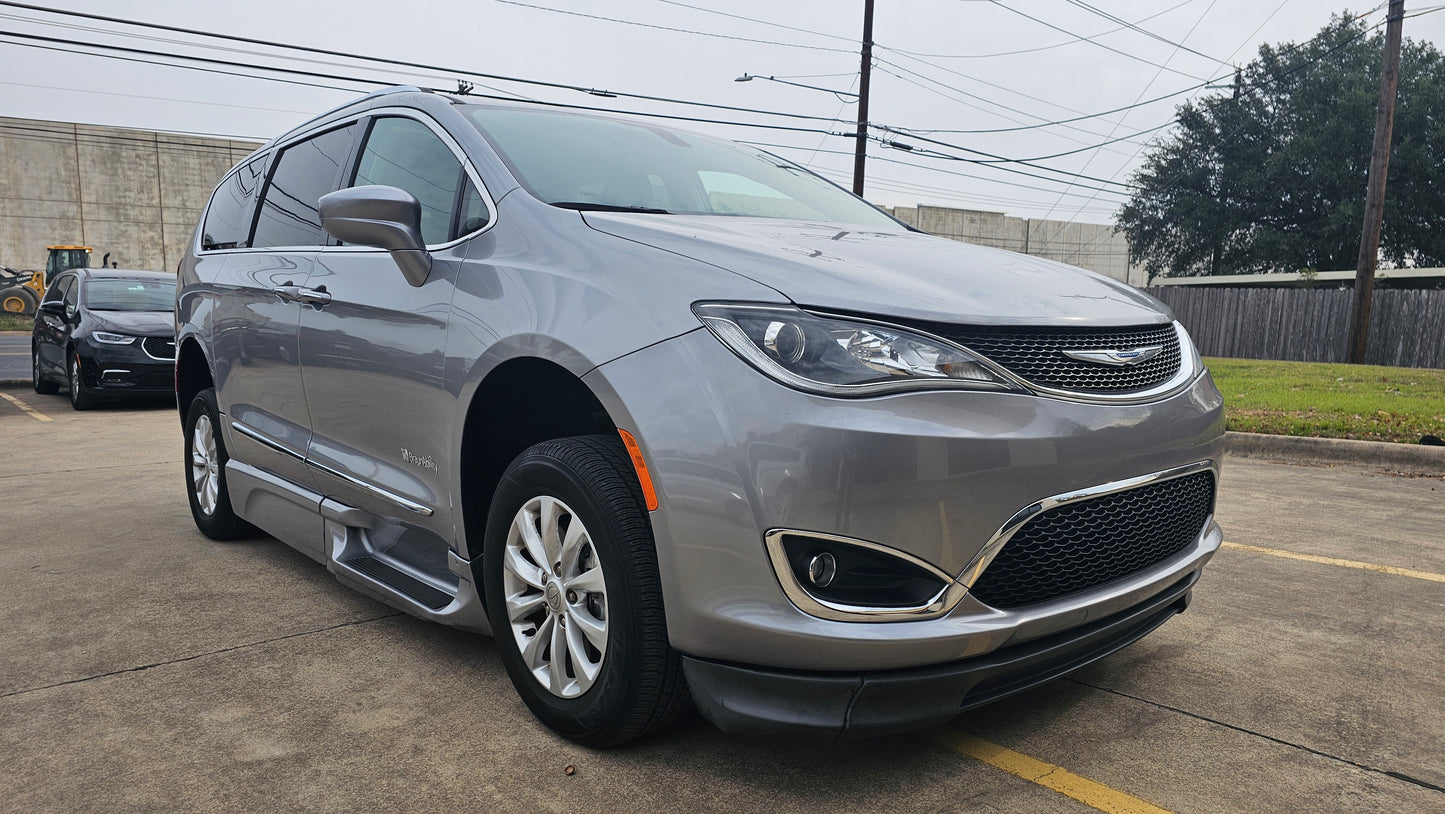 2018 Chrysler Pacifica