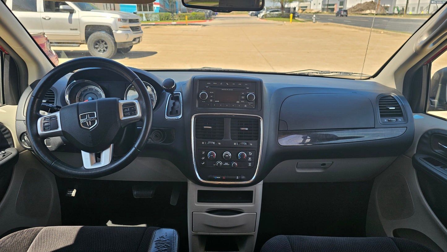 2014 Dodge Grand Caravan SE