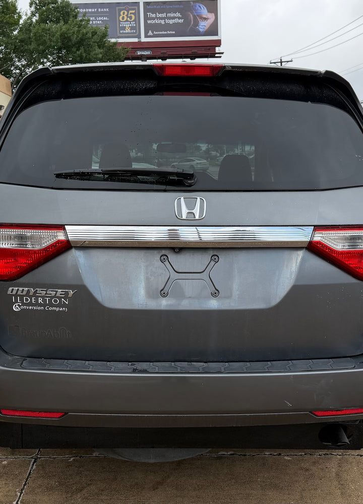 2012 Honda Odyssey EX-L - Photo 4