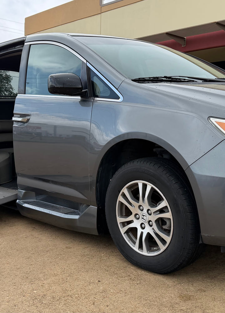 2012 Honda Odyssey EX-L - Photo 7