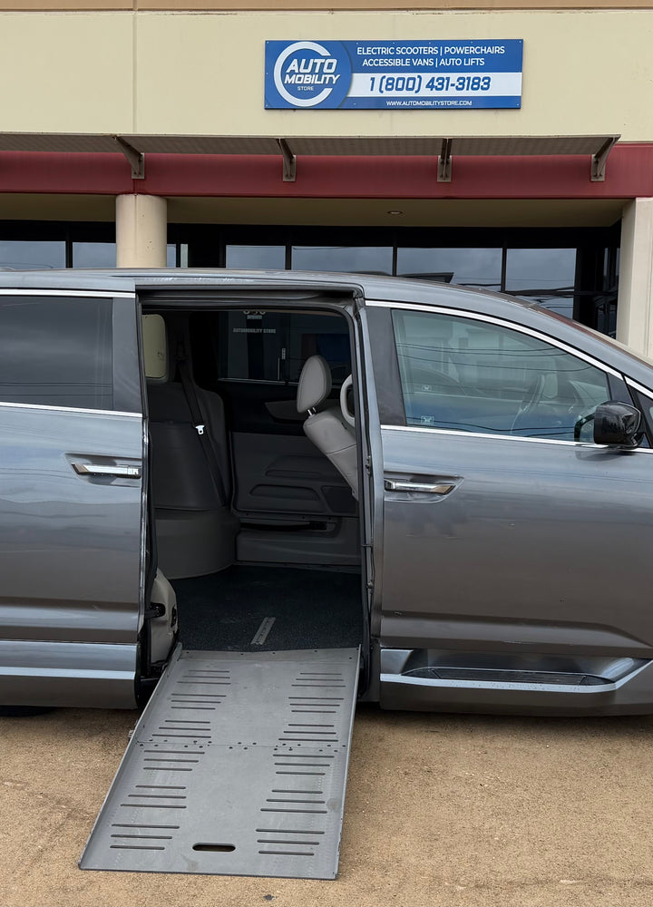 2012 Honda Odyssey EX-L - Photo 8