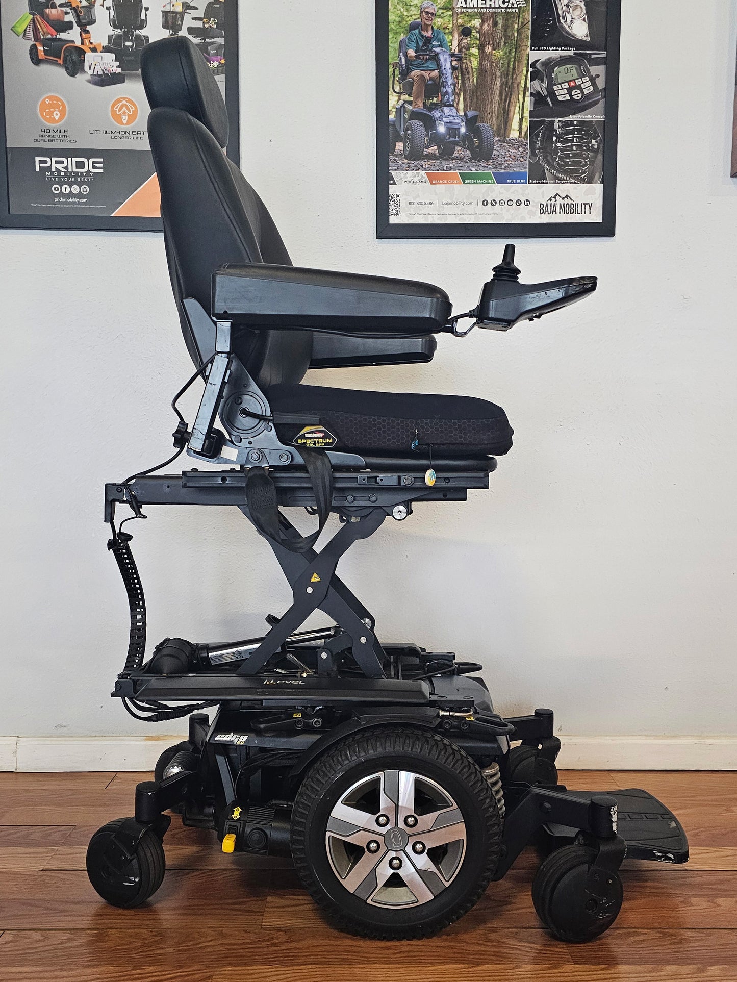 2018 Quantum Edge 3 iLevel Rehab Powerchair - PRE-OWNED