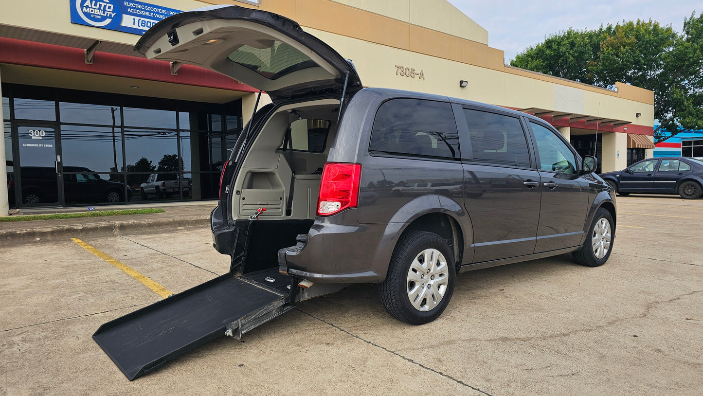 2018 Dodge Grand Caravan SE
