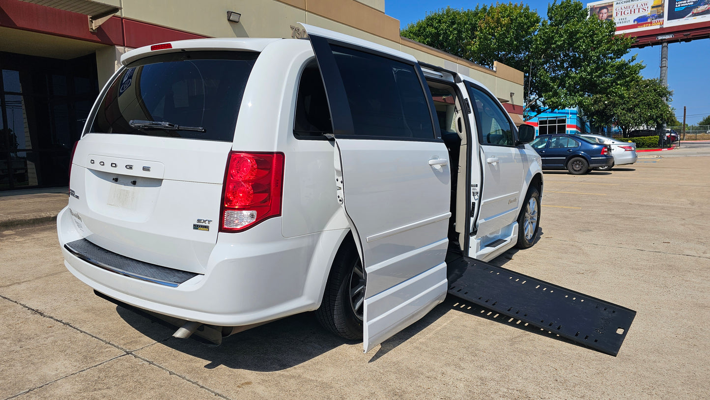 2014 Dodge Grand Caravan SXT