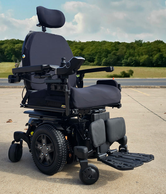 Quantum Edge 3 Stretto Rehab Powerchair - Pre-Owned