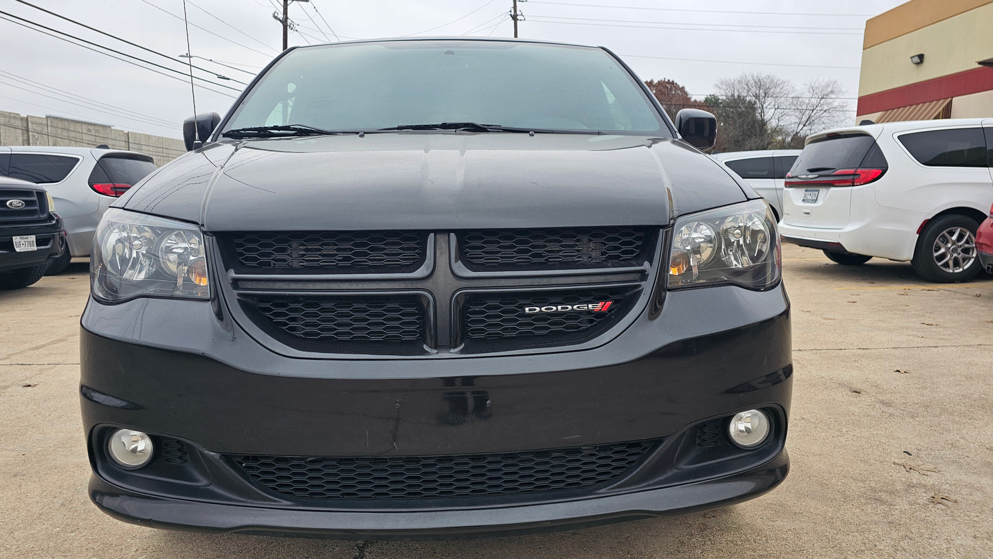 2016 Dodge Grand Caravan R/T