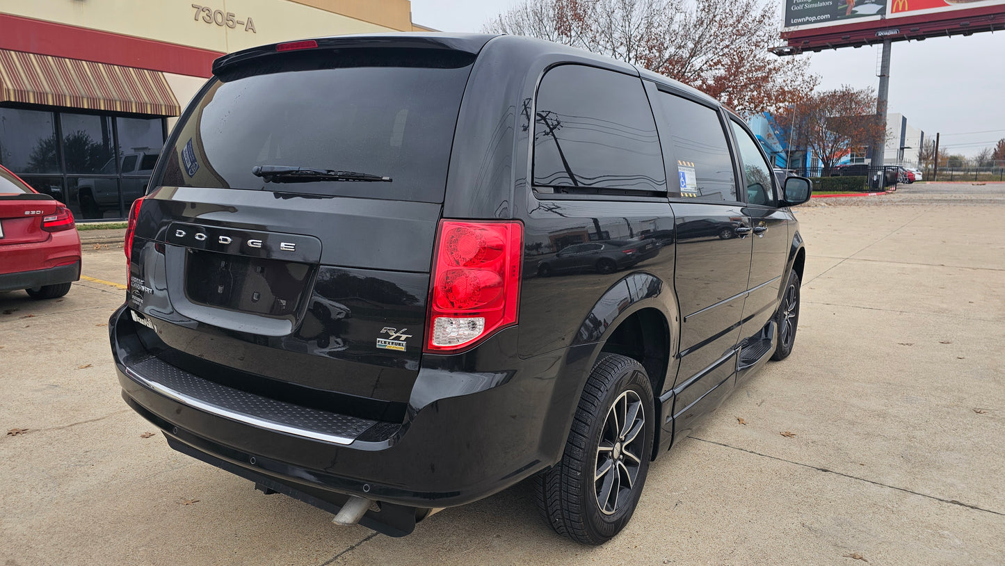 2016 Dodge Grand Caravan R/T