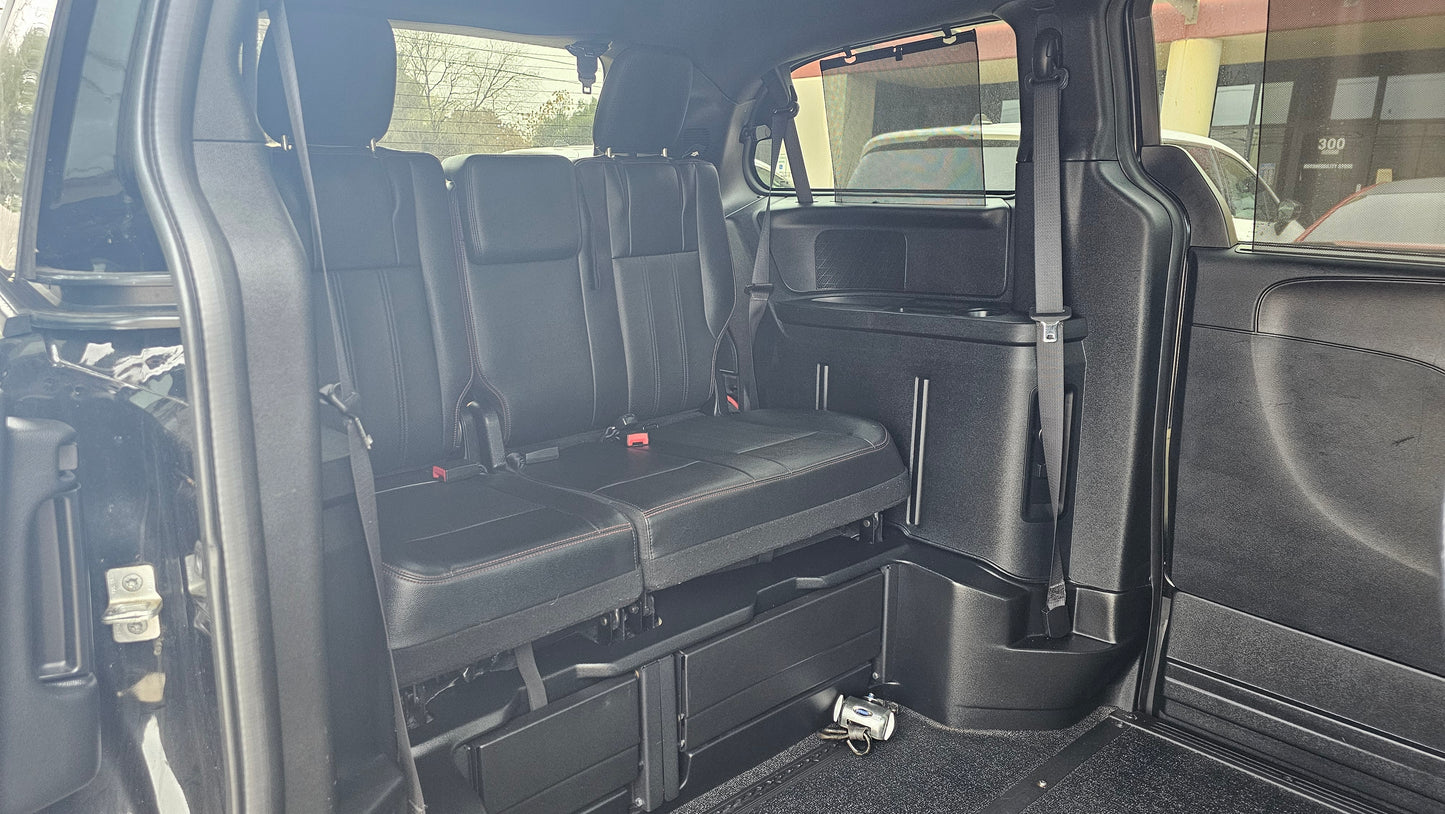 2016 Dodge Grand Caravan R/T