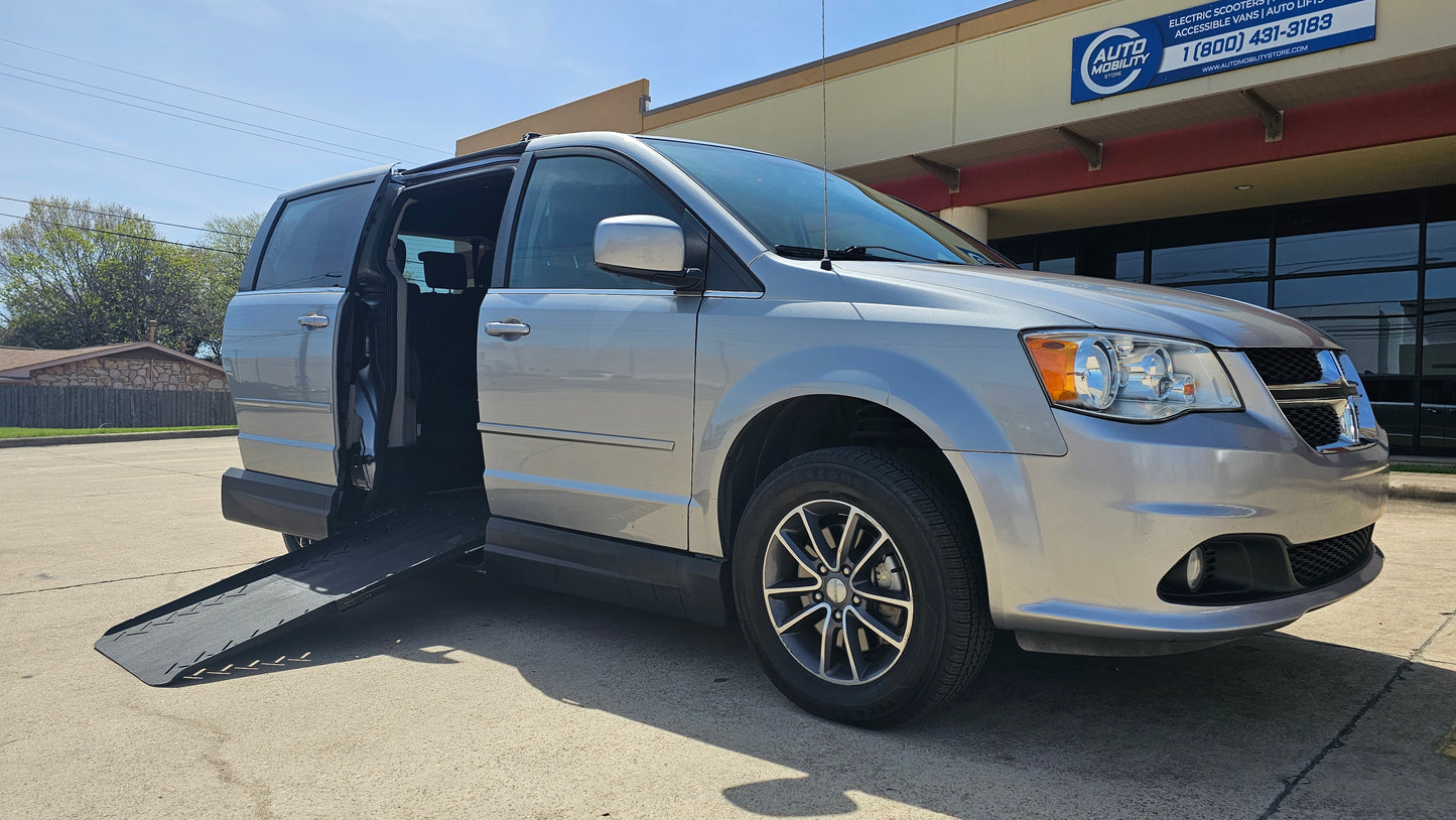 2017 Dodge Grand Caravan SXT