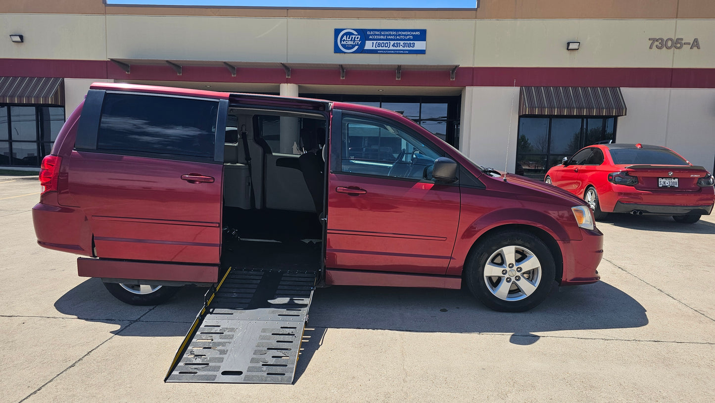 2014 Dodge Grand Caravan SE