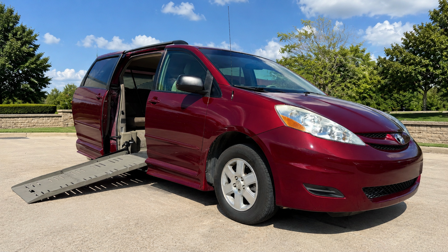 2006 Toyota Sienna CE