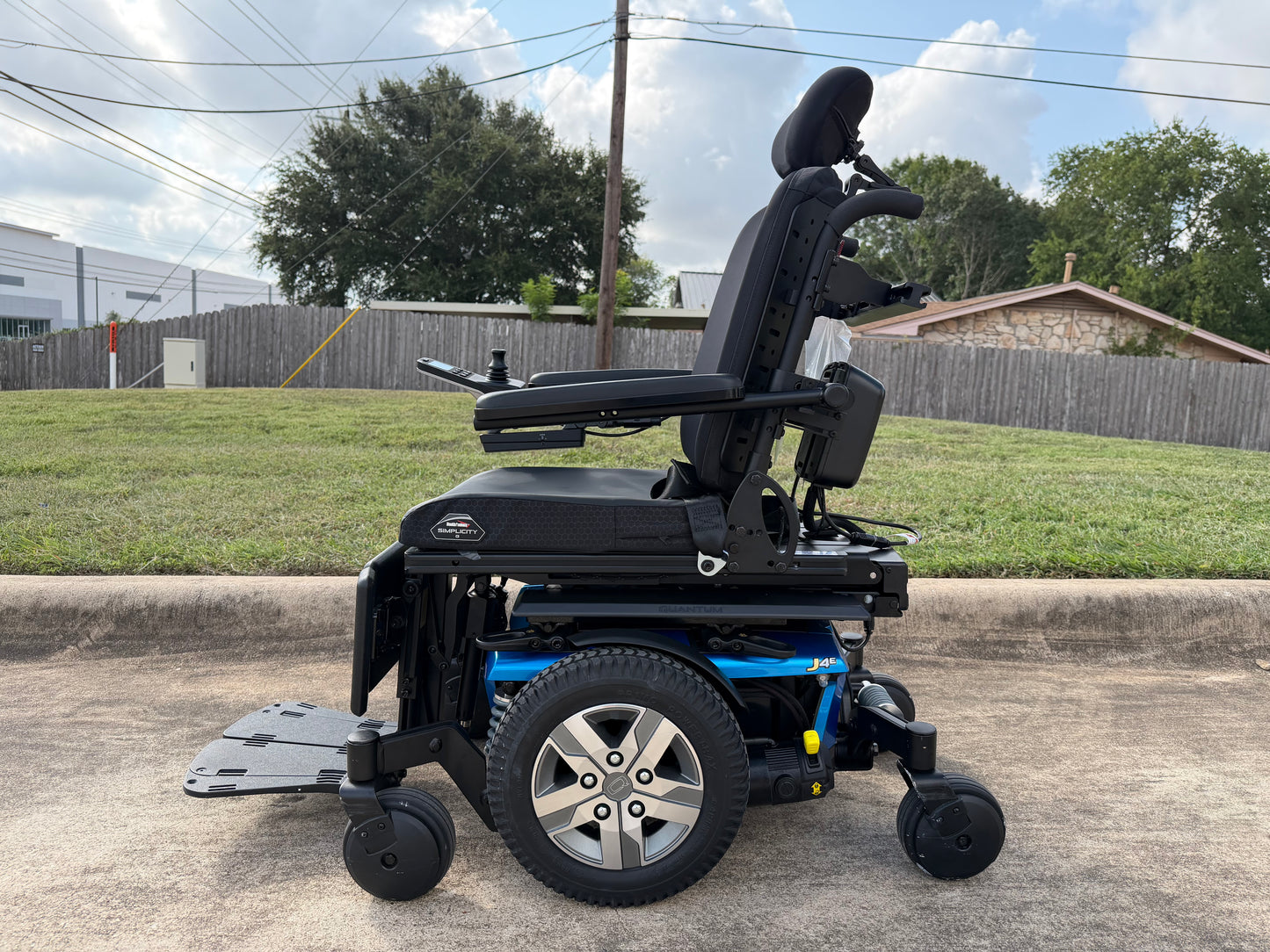 Quantum J4E Rehab Powerchair - Pre-Owned