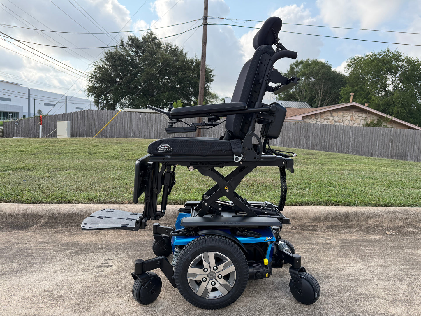 Quantum J4E Rehab Powerchair - Pre-Owned