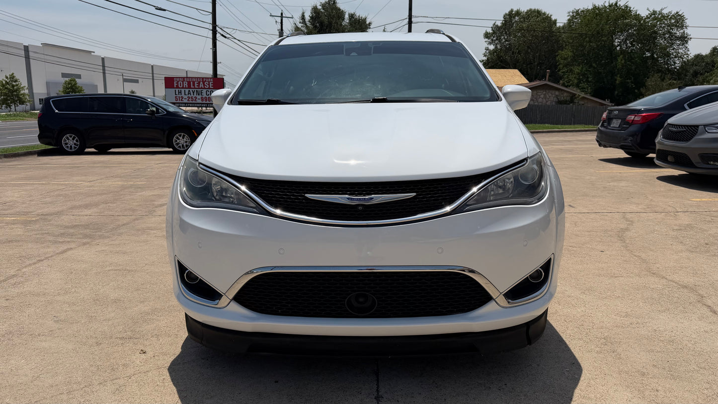 2019 Chrysler Pacifica Touring-L Plus