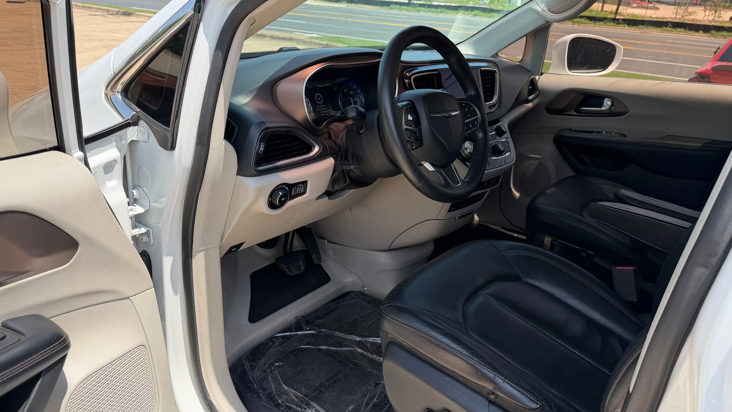 2019 Chrysler Pacifica Touring-L Plus