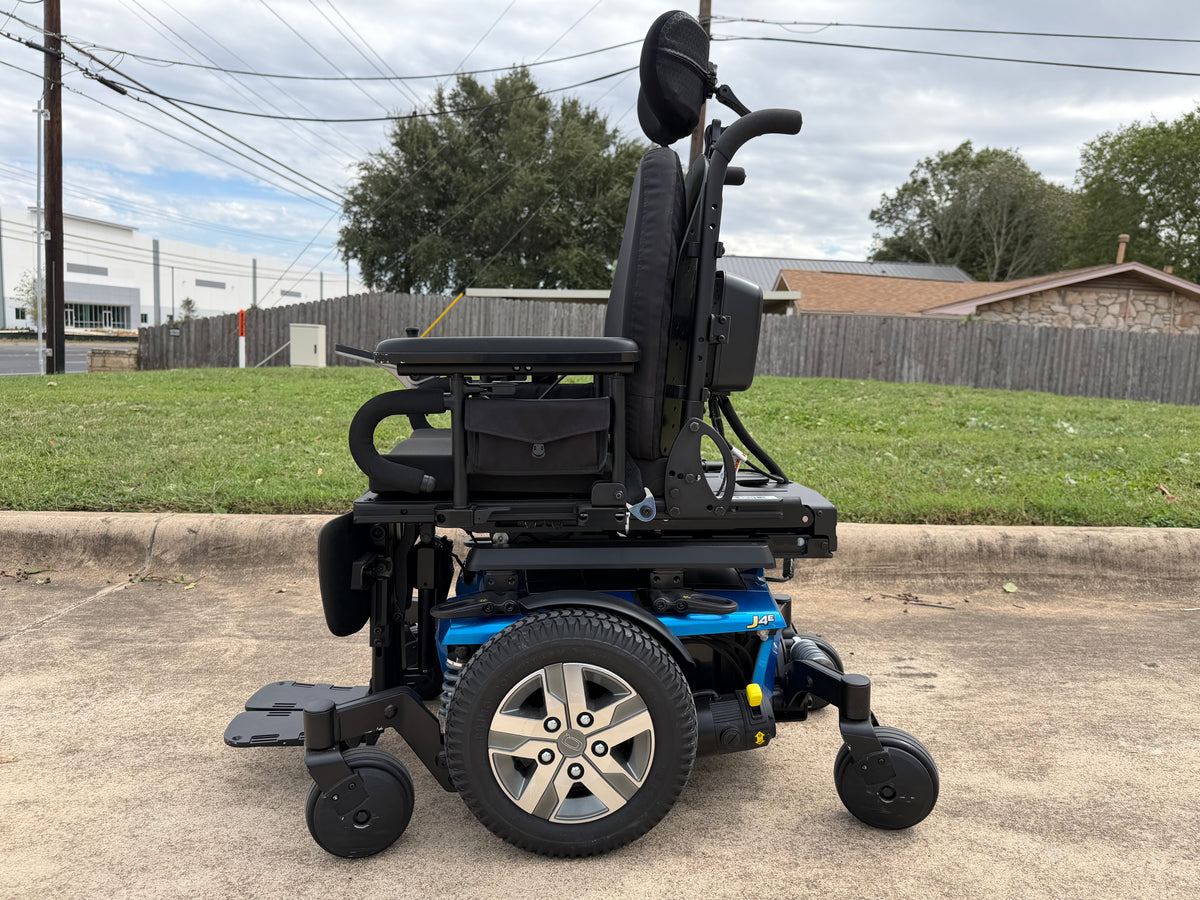 Quantum J4E Rehab Powerchair - Pre-Owned