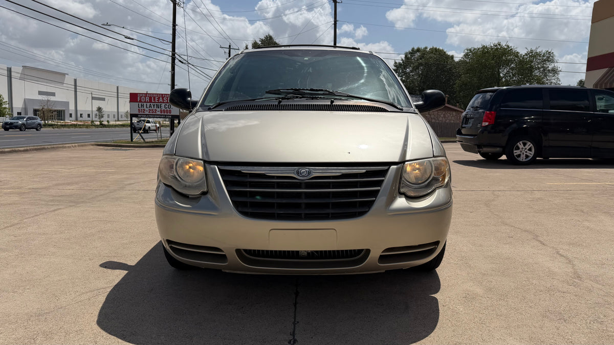 2007 Chrysler Town & Country Touring