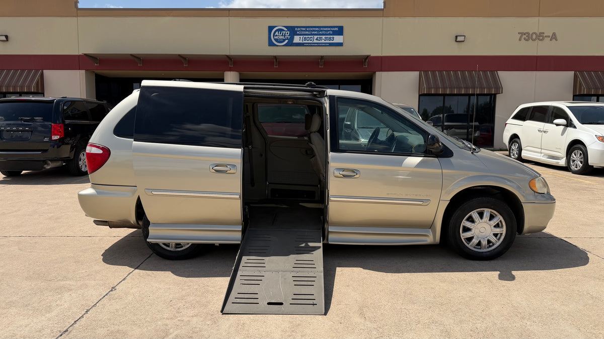 2007 Chrysler Town & Country Touring