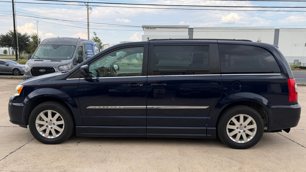 2014 Chrysler Town & Country