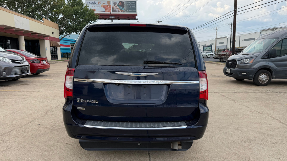 2014 Chrysler Town & Country