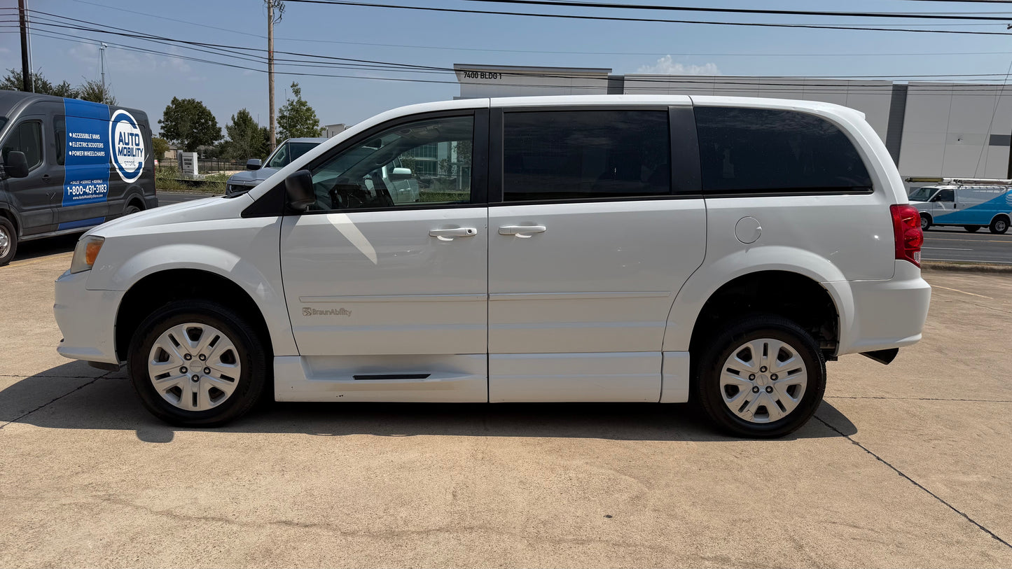 2014 Dodge Grand Caravan SE