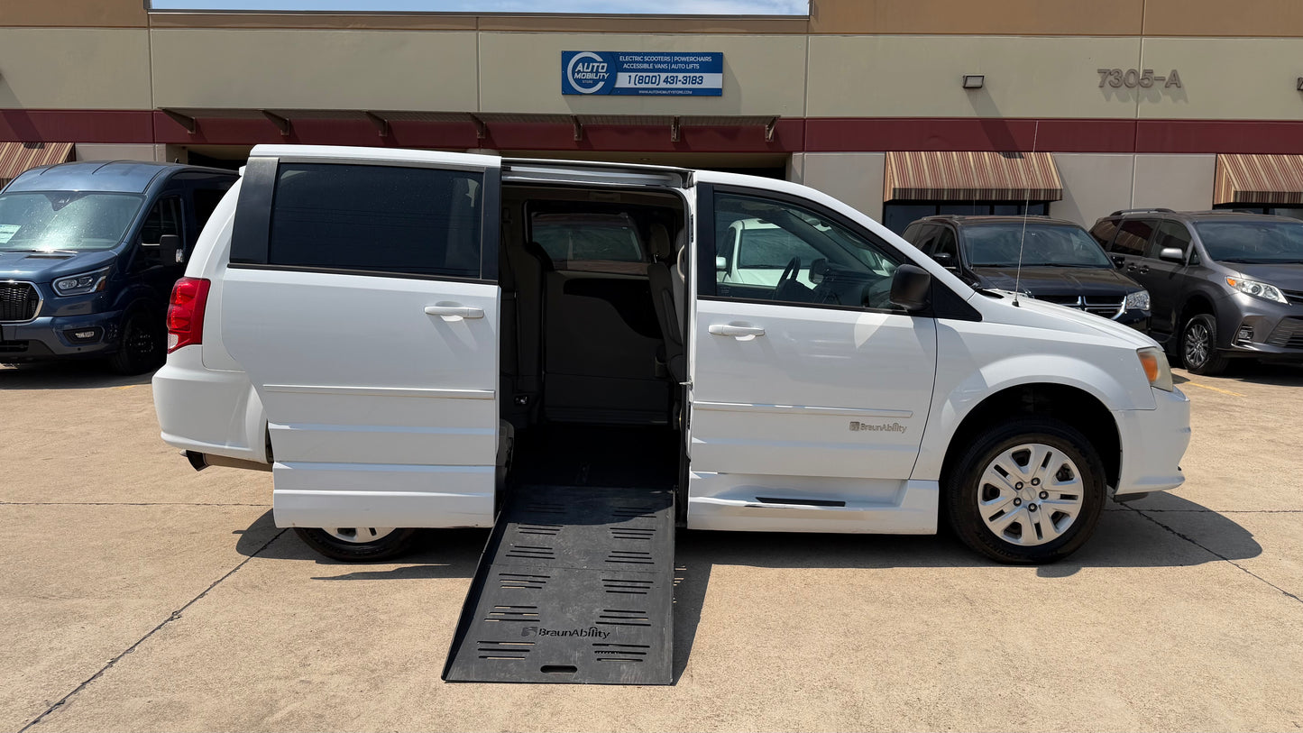 2014 Dodge Grand Caravan SE