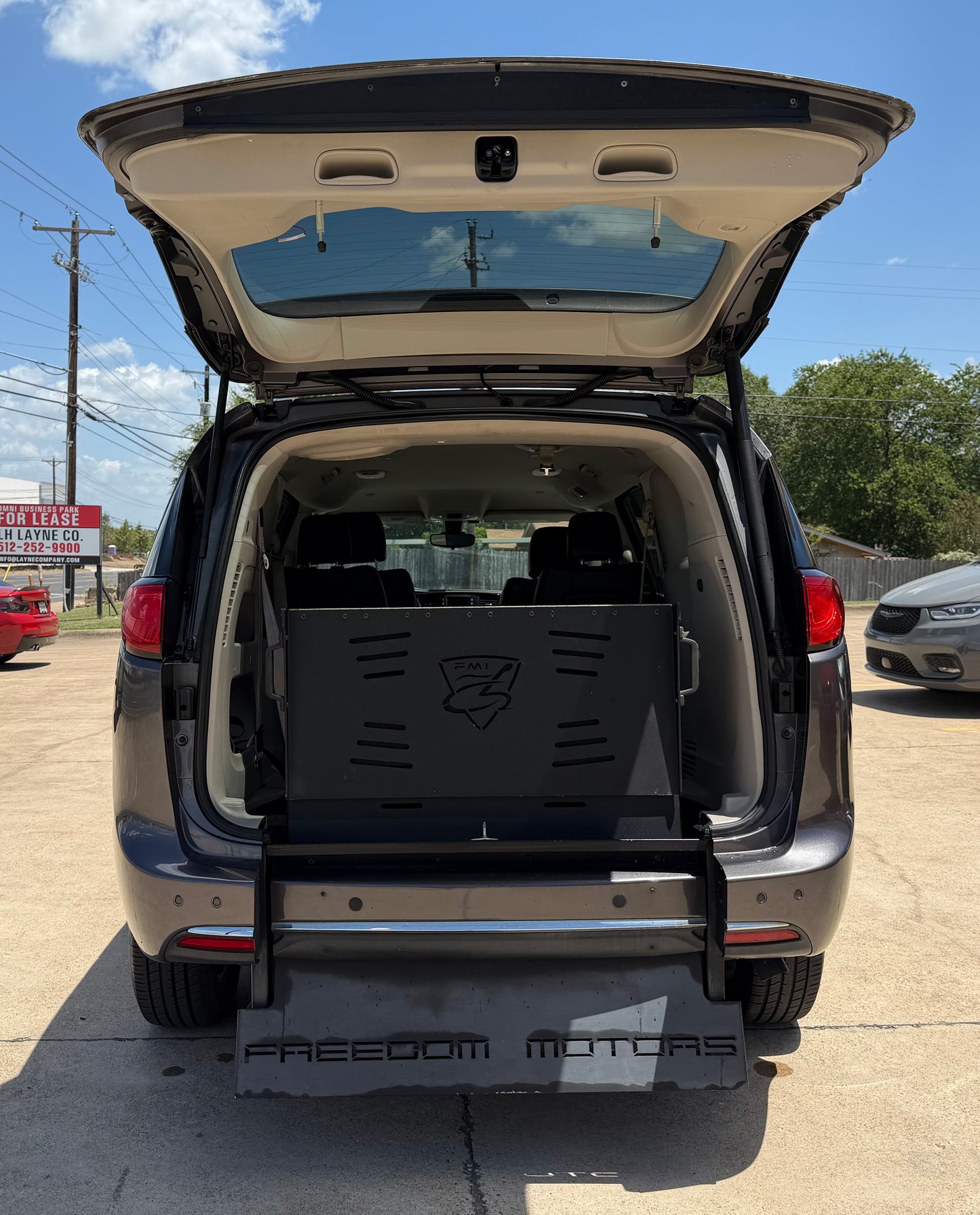 2017 Chrysler Pacifica Touring-L