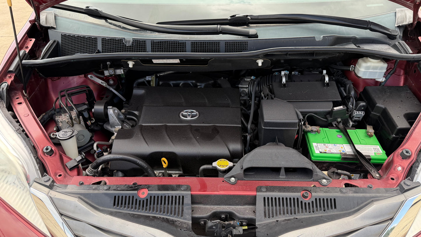 2011 Toyota Sienna XLE