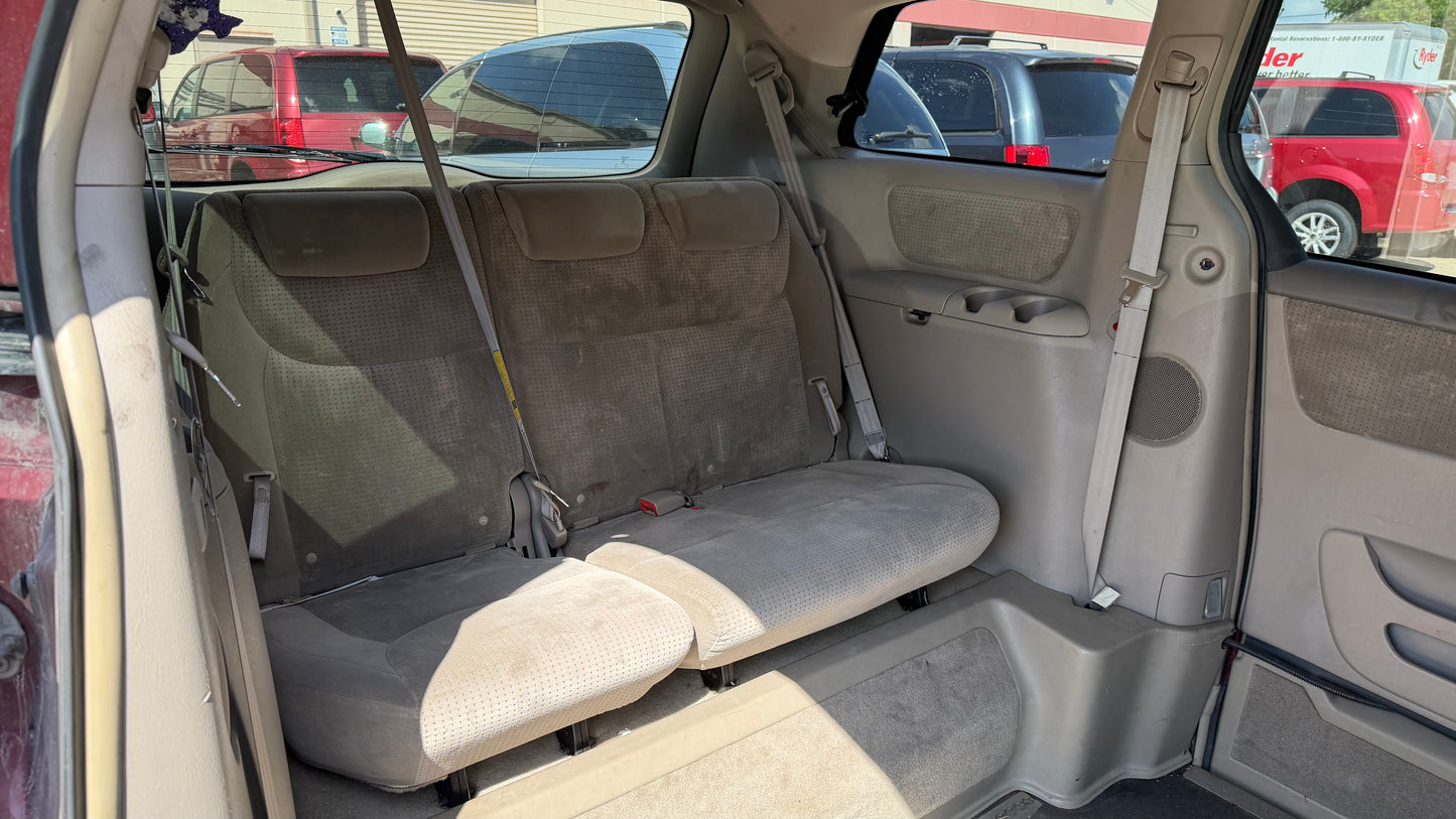 2006 Toyota Sienna CE