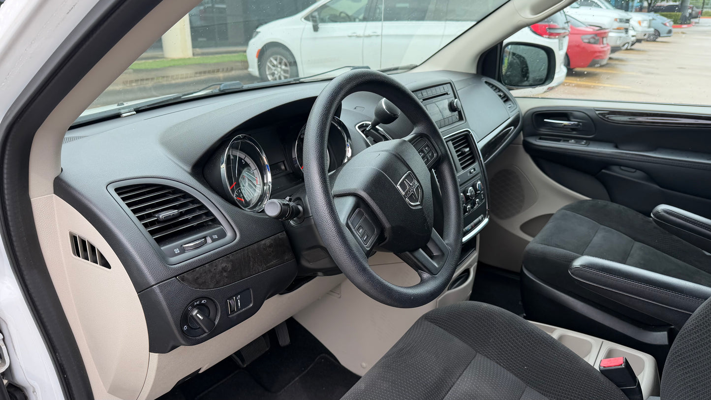 2016 Dodge Grand Caravan SE