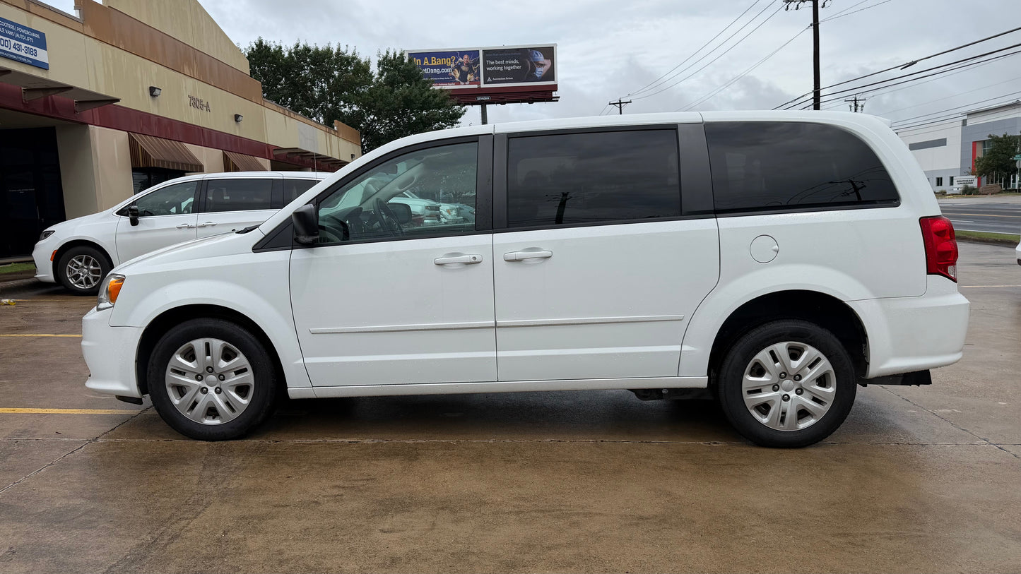 2016 Dodge Grand Caravan SE