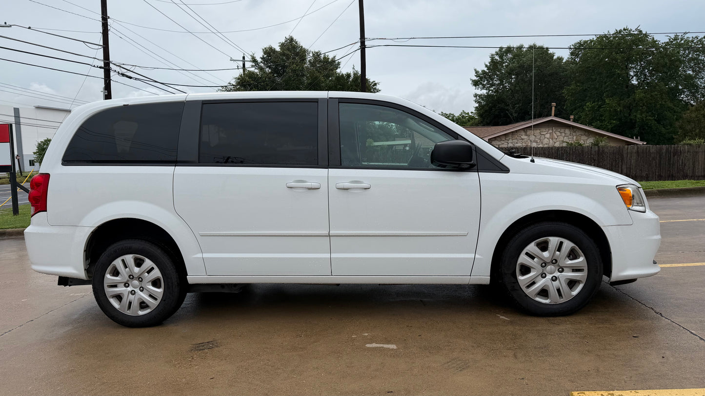 2016 Dodge Grand Caravan SE