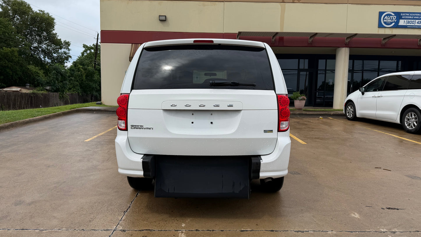 2016 Dodge Grand Caravan SE