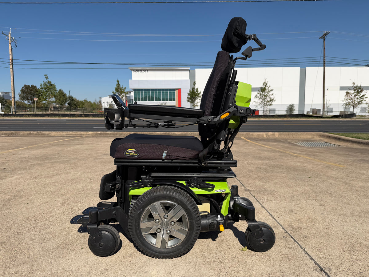 Quantum Q6 Edge® 2.0 Powerchair - Pre-Owned