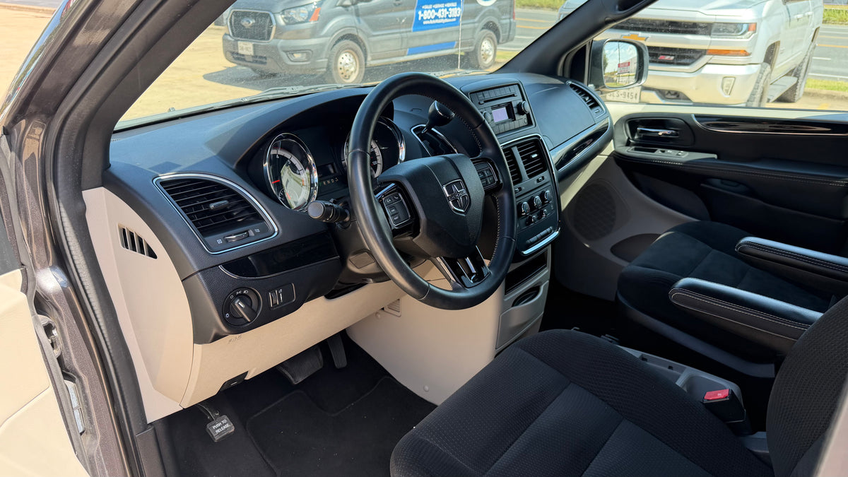 2016 Dodge Grand Caravan SE