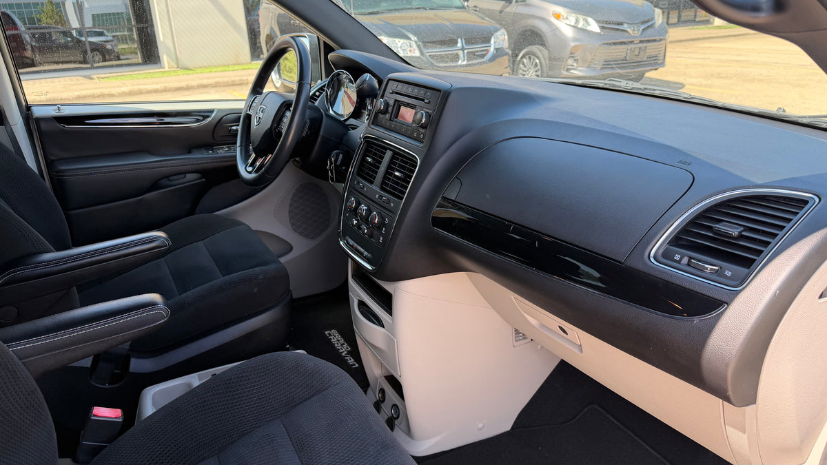 2016 Dodge Grand Caravan SE