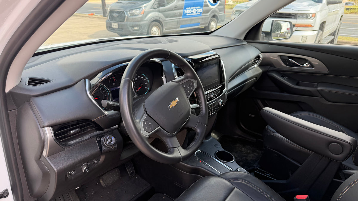 2021 Chevy Traverse LT