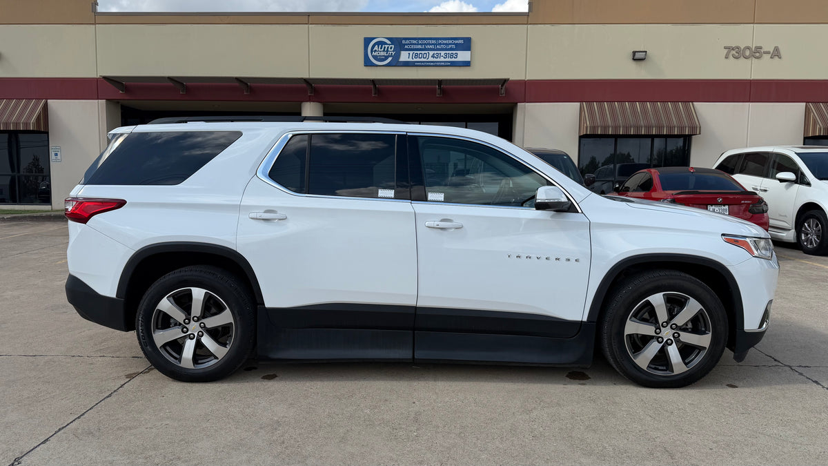 2021 Chevy Traverse LT