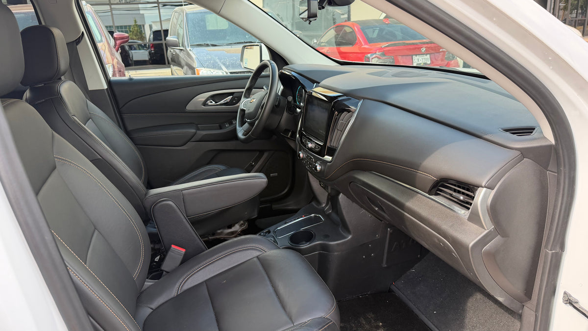 2021 Chevy Traverse LT